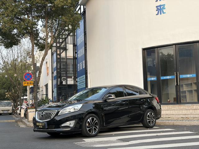 Fulwin 2017 модификация 1.6L Manual Luxury