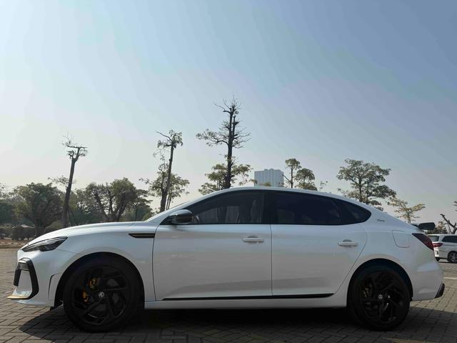 MG6 2021 Pro 1.5T Automatic Trophy Luxury – фото 14
