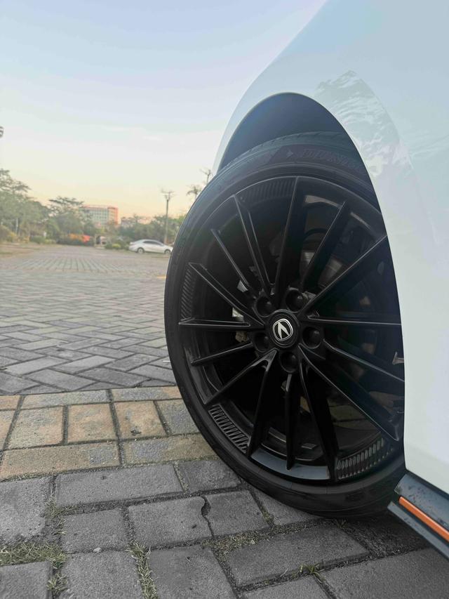 Changan UNI-V 2022 1.5T Sport – фото 18