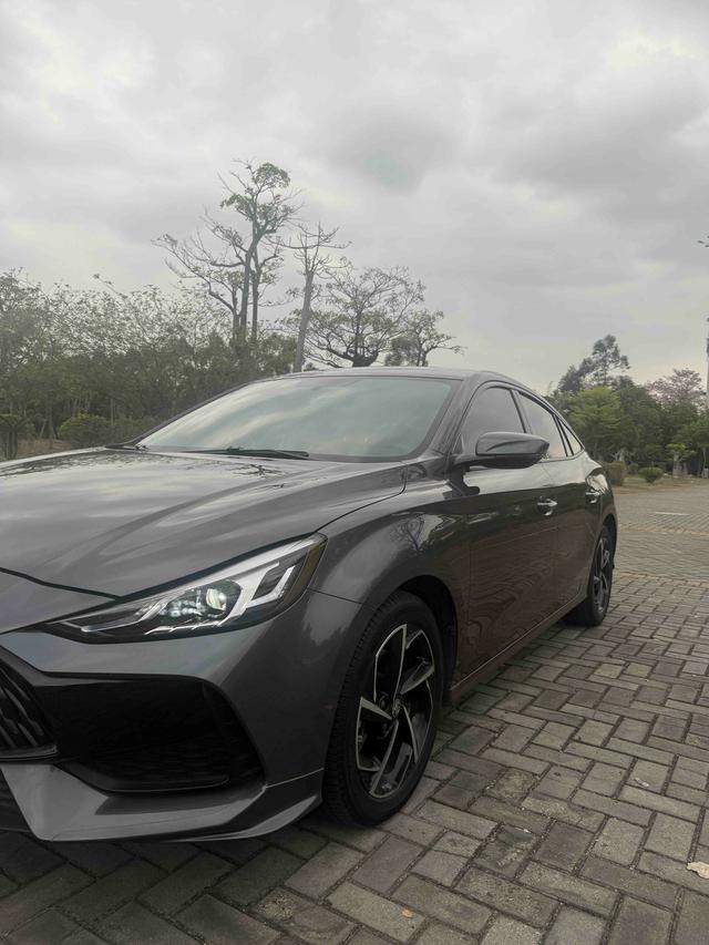 MG5 2022 300TGI DCT Chao Yue Luxury Edition – фото 5