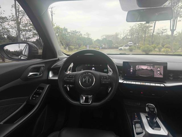 MG5 2022 300TGI DCT Chao Yue Luxury Edition – фото 16