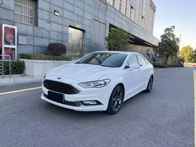 Ford Mondeo 2017 модификация EcoBoost 200 Luxury – фото 1