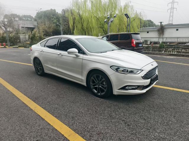 Ford Mondeo Модель 2018 года EcoBoost 200 Cognac Special edition – фото 3