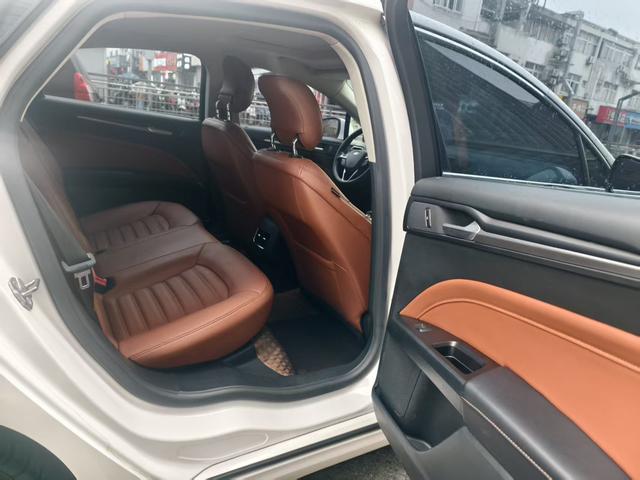 Ford Mondeo Модель 2018 года EcoBoost 200 Cognac Special edition – фото 5