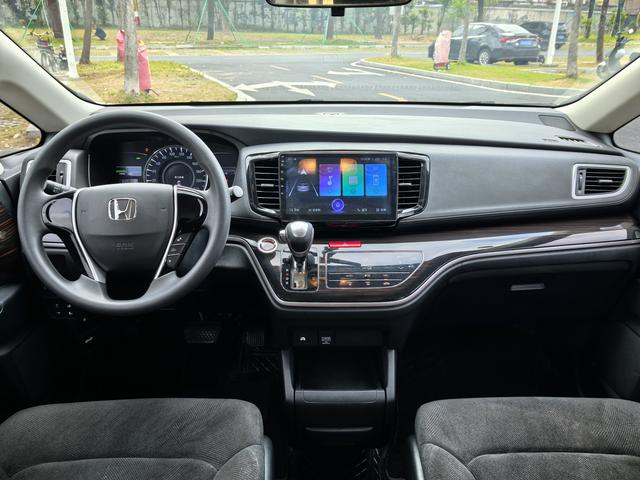 Honda Odyssey 2021 2.0L Hybrid Comfort – фото 12