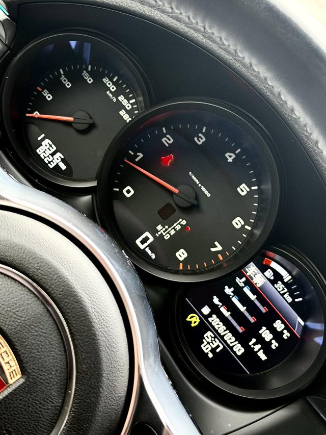 Porsche Macan 2016 Macan 2.0T – фото 8
