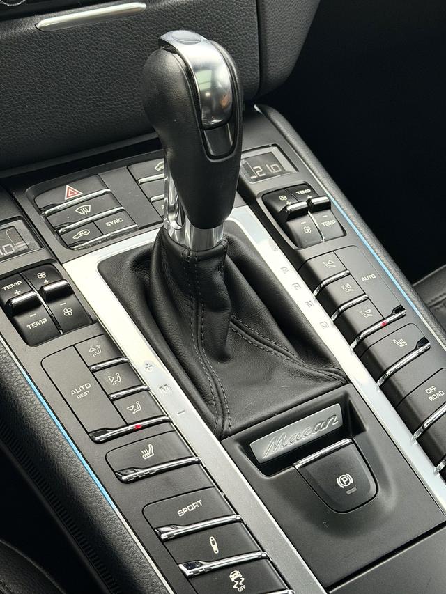 Porsche Macan 2016 Macan 2.0T – фото 9