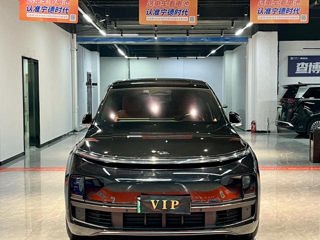 Li Auto L8 2023 Pro – фото 2