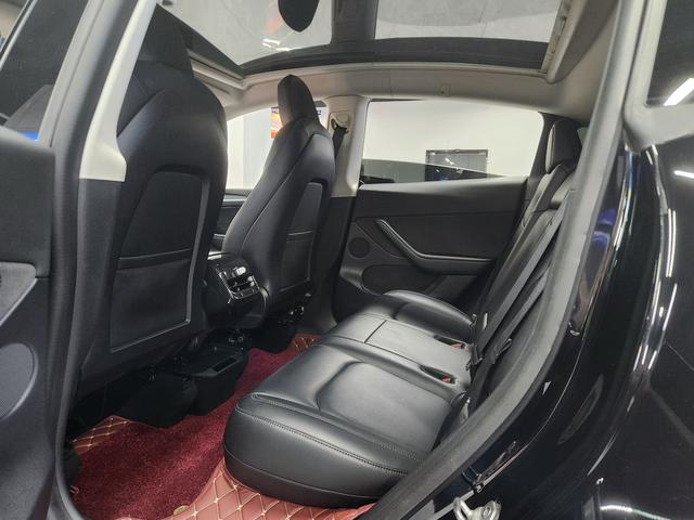 Tesla Model Y 2022 RWD – фото 8