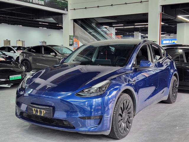 Tesla Model Y 2022 Facelift RWD – фото 1