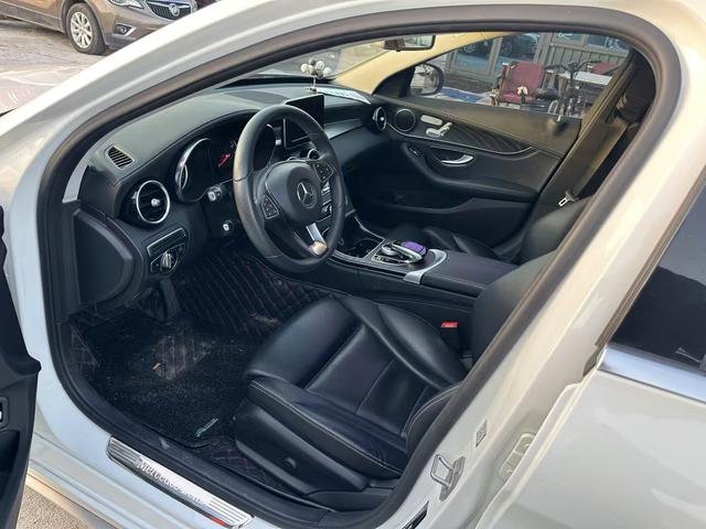 Mercedes-Benz C-Class 2018 C 200 L Sport – фото 4