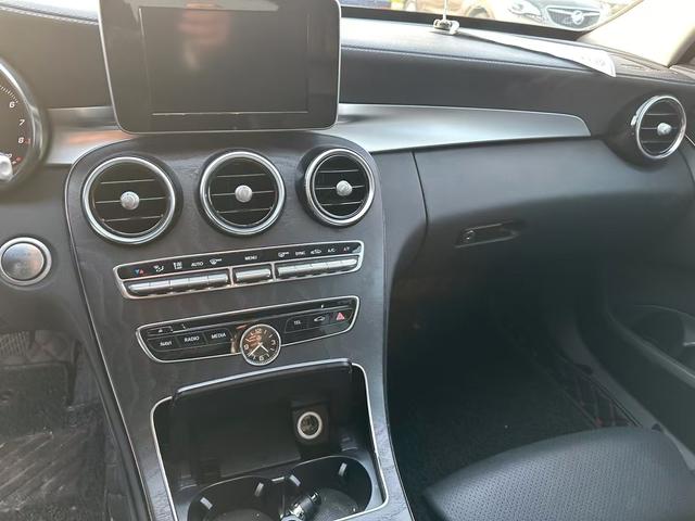 Mercedes-Benz C-Class 2018 C 200 L Sport – фото 6