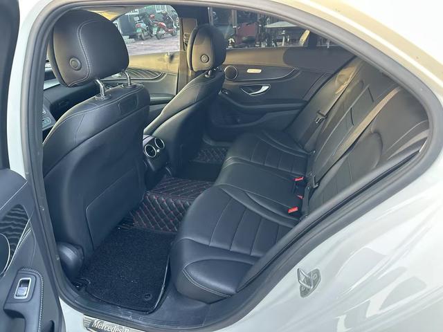 Mercedes-Benz C-Class 2018 C 200 L Sport – фото 7