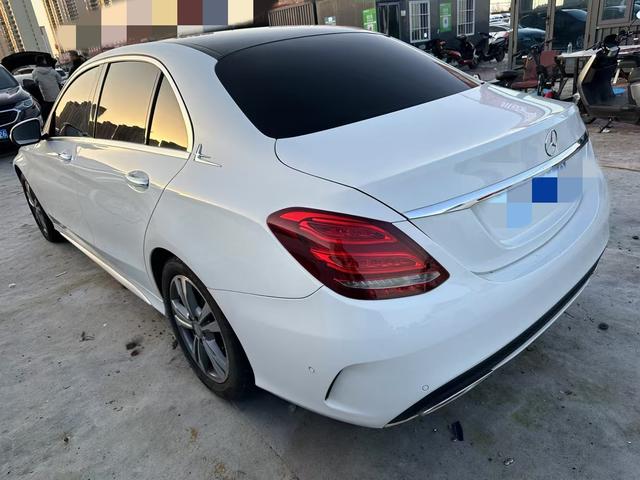 Mercedes-Benz C-Class 2018 C 200 L Sport – фото 8