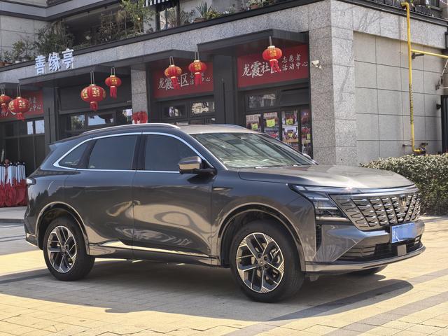 Changan CS75 PLUS 2025 Fourth Gen 1.5T New Blue Whale Smart Premium – фото 3