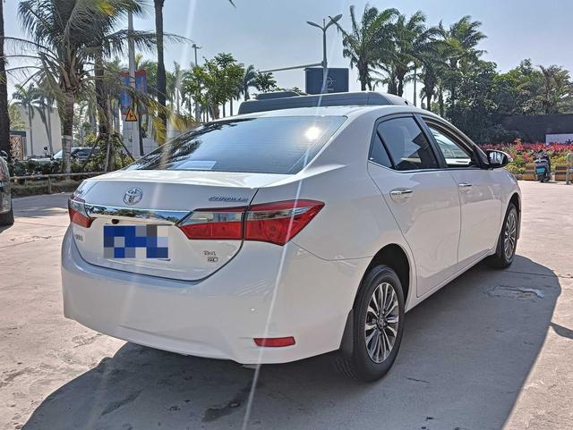 Toyota Corolla 2018 1.2T S-CVT GL Smart China V – фото 10