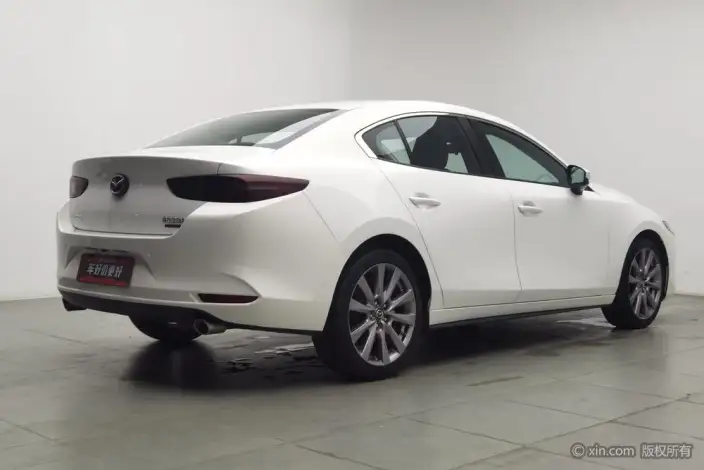 Mazda3 Axela 2021 Model 2.0L Automatic Zhi Ya Edition
