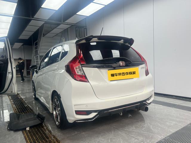 Honda Fit 2020 1.5L CVT Comfort – фото 10