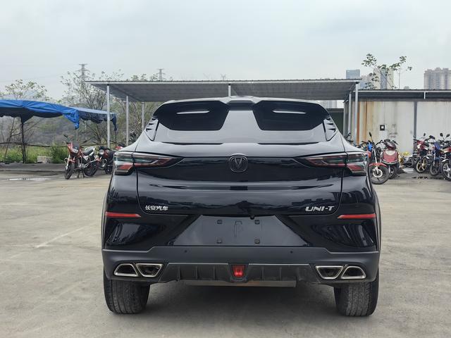 Changan UNI-T Модель 2020 года 1.5T Prestige – фото 8