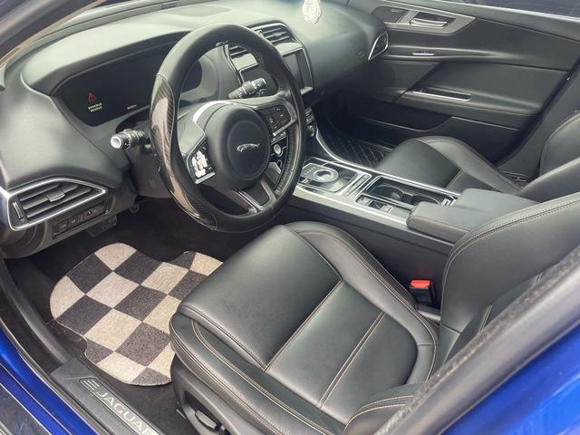 Jaguar XE L Модель 2018 года 2.0T 200PS Exclusive Edition – фото 2