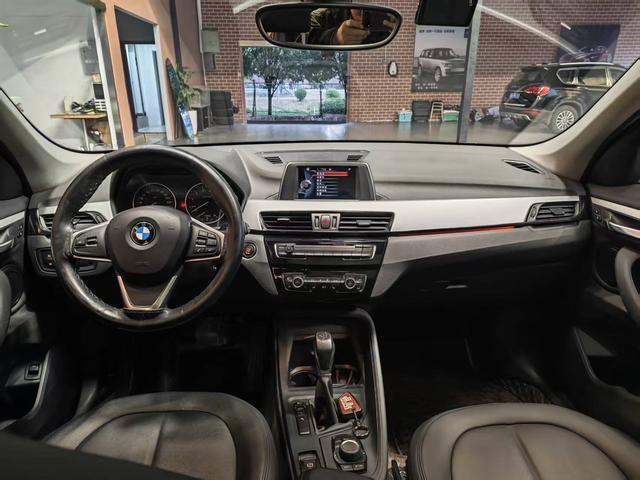 BMW X1 2016 sDrive18Li Premium – фото 5