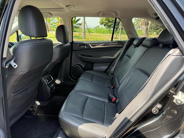 Subaru Outback Модель 2018 года 2.5i Luxury Навигация Edition EyeSight – фото 4