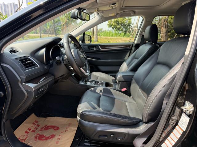 Subaru Outback Модель 2018 года 2.5i Luxury Навигация Edition EyeSight – фото 5