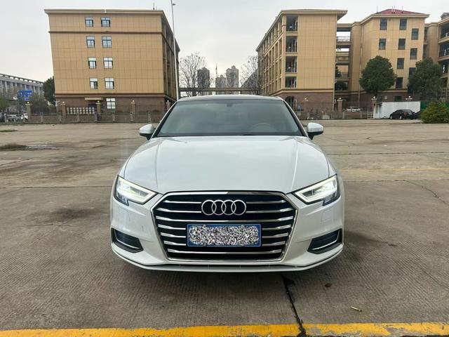 Audi A3 Модель 2020 года Limousine 35 TFSI Fashion тип Country VI – фото 2