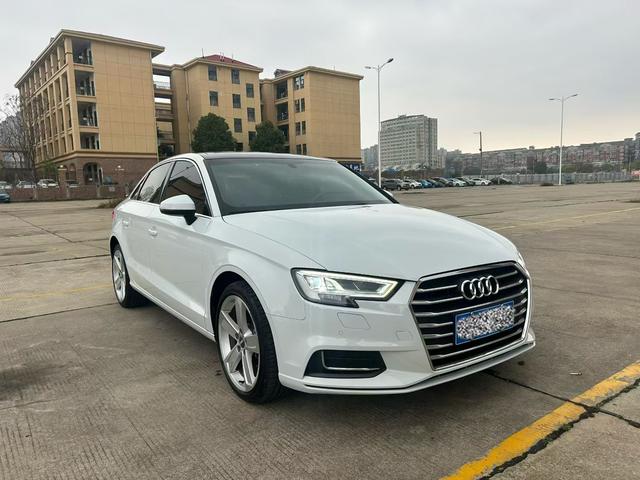 Audi A3 Модель 2020 года Limousine 35 TFSI Fashion тип Country VI – фото 3