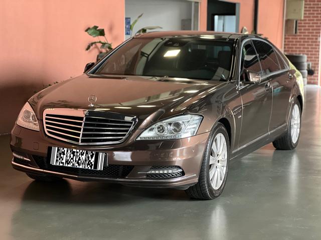 Mercedes-Benz S-Class 2012 модификация S 300 L Business Grand Edition – фото 1