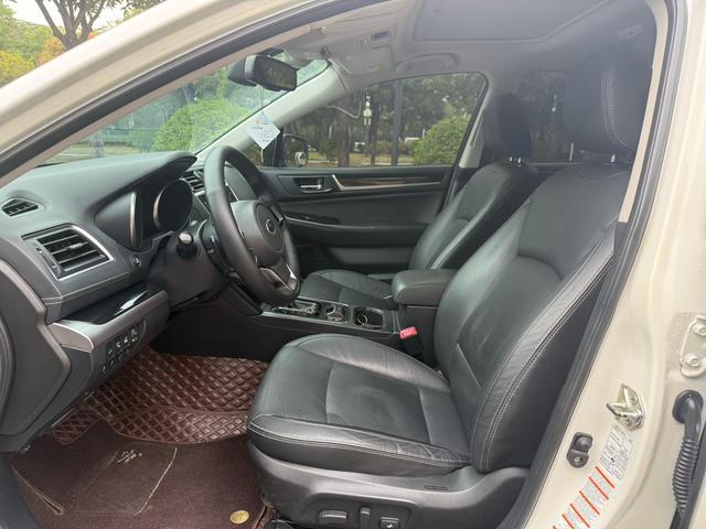 Subaru Outback Модель 2019 года 2.5i Спорт Навигация Edition EyeSight – фото 4