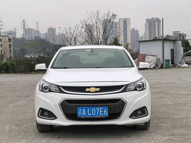 Chevrolet Malibu 2017 1.5T Automatic Luxury – фото 11