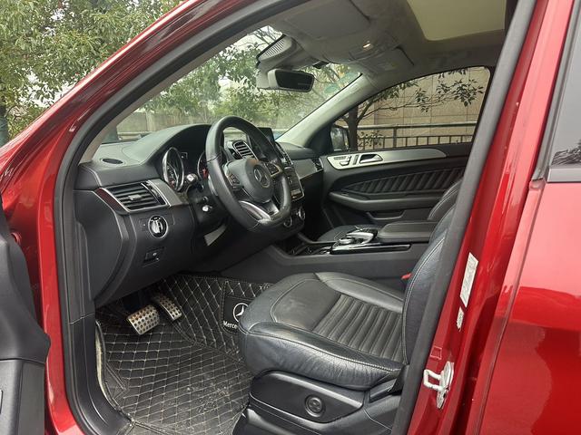 Mercedes-Benz GLE Coupe 2015 модификация GLE 450 AMG 4MATIC Jiao Stonic Внедорожник – фото 4