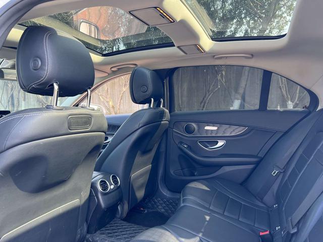 Mercedes-Benz C-Class 2018 C 200 L Sport – фото 6