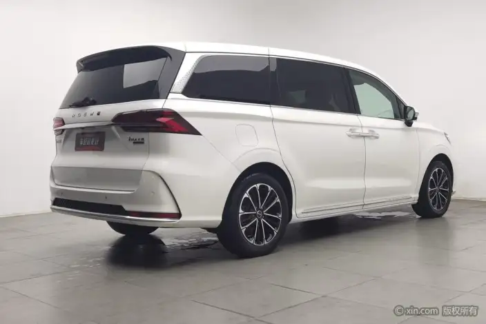 Roewe iMAX8 2023 Model 400TGI Comfort Edition