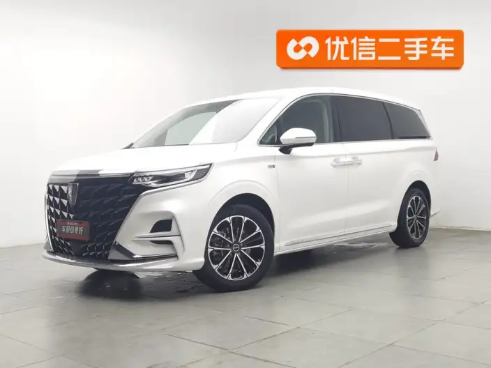 Roewe iMAX8 2023 Model 400TGI Comfort Edition
