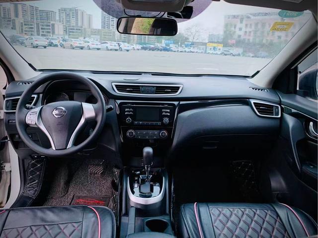 Nissan Qashqai 2016 2.0L CVT Elite – фото 7