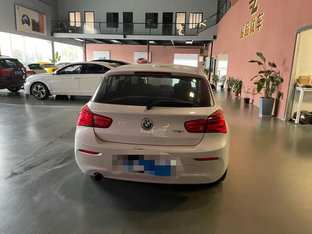 BMW 1 Series Imported Модель 2018 года 118i Leading – фото 8