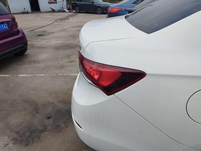 Buick Excelle 2021 Classic 1.5L Automatic Entry – фото 11