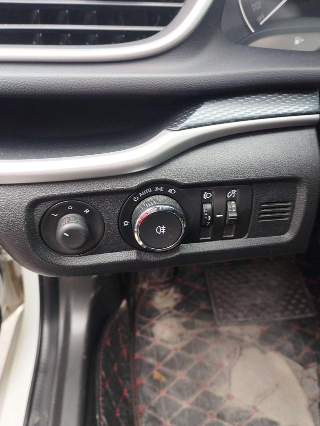 Buick Excelle 2021 Classic 1.5L Automatic Entry – фото 14
