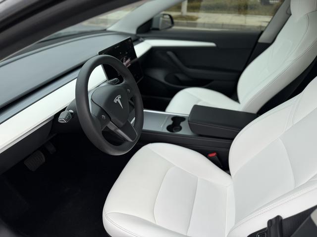 Tesla Model 3 2023 RWD – фото 10
