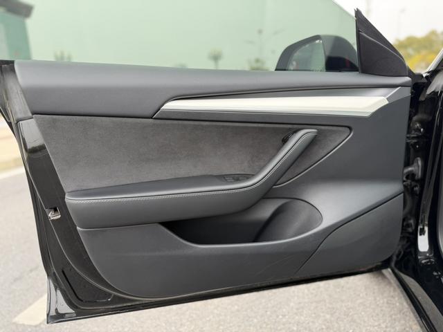 Tesla Model 3 2023 RWD – фото 11