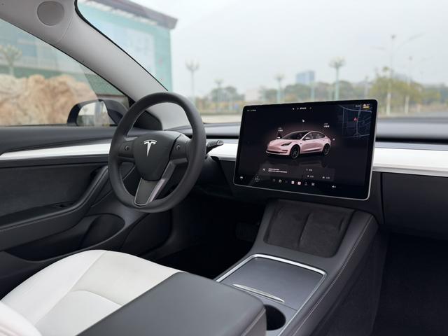 Tesla Model 3 2023 RWD – фото 19