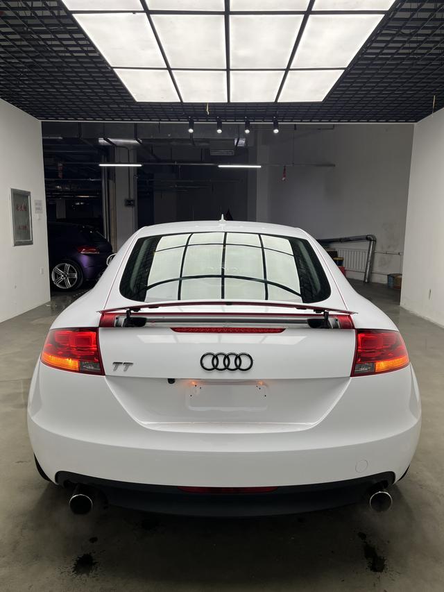 AUDI TT 2010 модификация TT 2.0TFSI Collector Edition Edition – фото 6