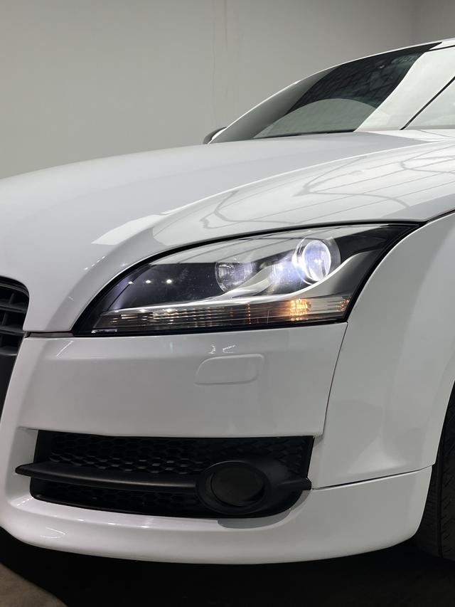 AUDI TT 2010 модификация TT 2.0TFSI Collector Edition Edition – фото 12