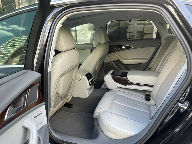 Audi A6L 2012 модификация 30 FSI Tech тип – фото 6