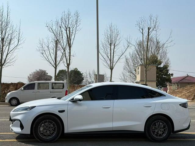 BYD Seal 06 DM 2025 Model S mart Driving Edition DM-i 120KM Honor – фото 3
