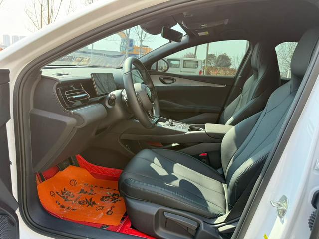BYD Seal 06 DM 2025 Model S mart Driving Edition DM-i 120KM Honor – фото 4