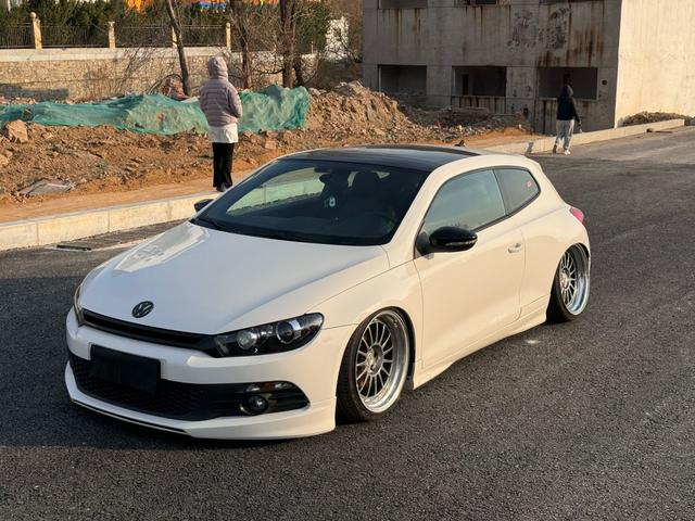 Volkswagen Scirocco 2011 модификация 2.0TSI R-Line – фото 2