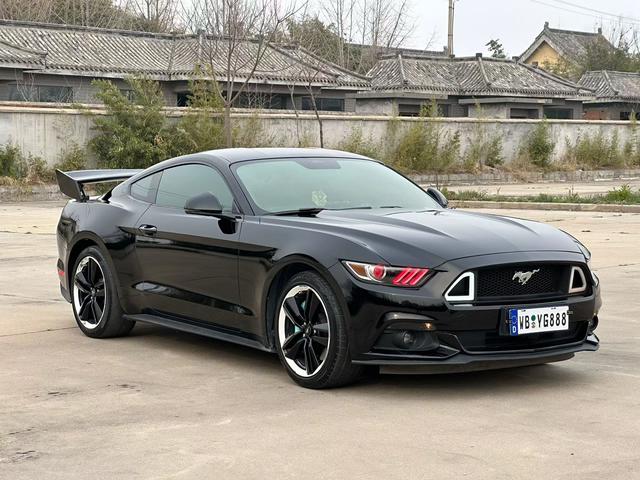 Ford Mustang 2017 2.3T Performance – фото 3